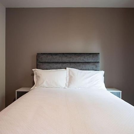 Stunning 2Br Next To The City Airport Bhd - Free Parking Belfast Eksteriør billede